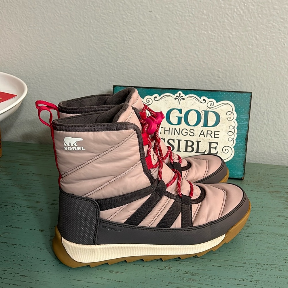 Sorel Boots SZ 5